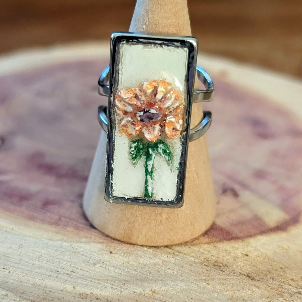 SUMMER DELIAH: Handmade jewelry- clay and resin statement ring. Pink-orange tone